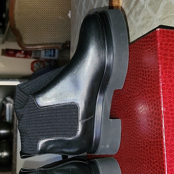 TAMARA MELLON x KARLA WELCH BLACK "RALLY CRY " OVER THE KNEE SOCK BOOTS - Picture 9 of 14